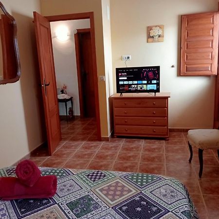 Casa Camille.Villares Elche De La Sierra Eksteriør bilde