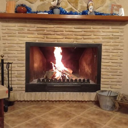 Casa Camille.Villares Elche De La Sierra Eksteriør bilde