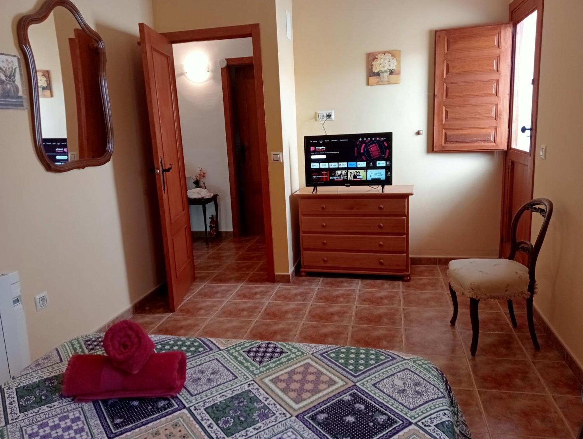 Casa Camille.Villares Elche De La Sierra Eksteriør bilde